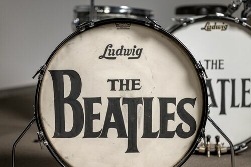 時代留下聲音與重量 —— 跨越一個世紀的流行文化痕跡的收藏