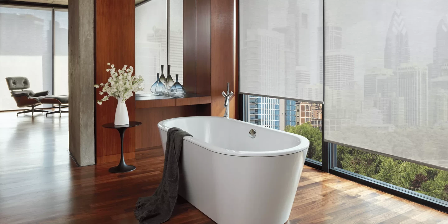 為浴室窗戶設計注入靈魂 —— Hunter Douglas 的光影美學