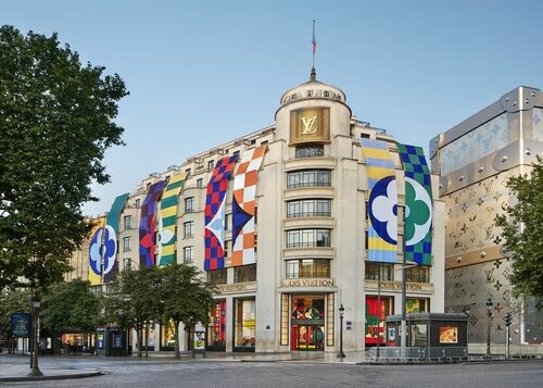歡慶巴黎奧運開幕!—— Louis Vuitton 巴黎旗艦店打造奧運主題櫥窗