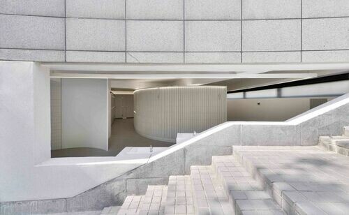 空間、美感、設計力｜高美館啟用全新設計公廁與育嬰室「弧線，弧現」