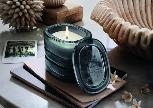 沉醉在唯夫大雅的異域秘境!絕美夢幻的極致新品「Diptyque 大千之境」首套可補充式琉璃香氛